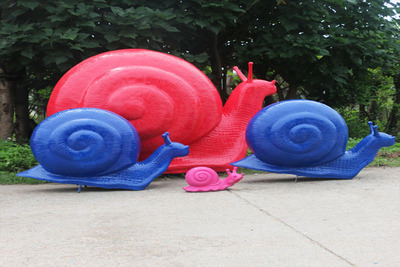 蜗牛玻璃钢雕塑