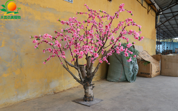 仿生桃花樹