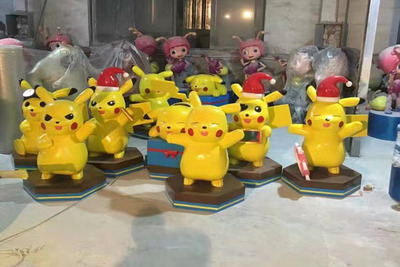 皮卡丘造型玻璃钢雕塑