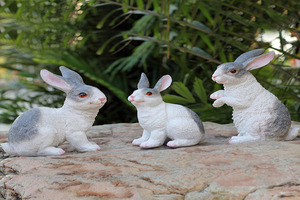 兔子造型玻璃钢雕塑